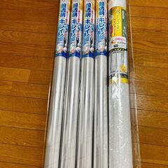 断熱フィルムと断熱シート（窓用）