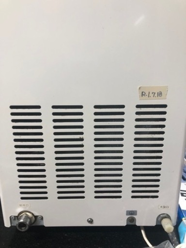 panasonic 冷水機　卓上 ウォータークーラー　　タンク式