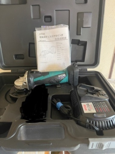 リョービ  充電　ディスクグラインダー　サンダー