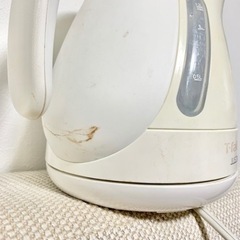T-fal 1.2L 電気ケトル　電気ポット　湯沸かし器の画像