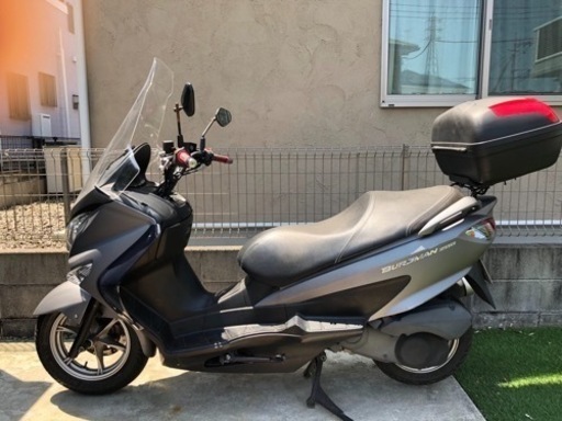 ［値下げ]バーグマン200(高速道通勤快適装備，46Lトップケース，純正イモビアラーム等)