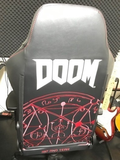 【購入時価格69800円】【高級ゲーミングチェア】noblechairs HERO HERO DOOM Edition 
