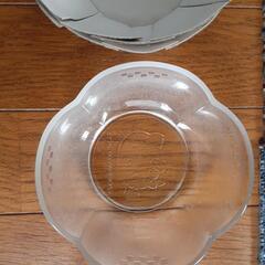 未使用　ガラス小鉢　ハローキティ　3個セットの画像