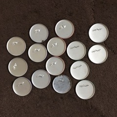 非売品 ディズニー 缶バッジ　2この画像
