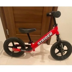 ストライダー　赤　レッド　12インチ