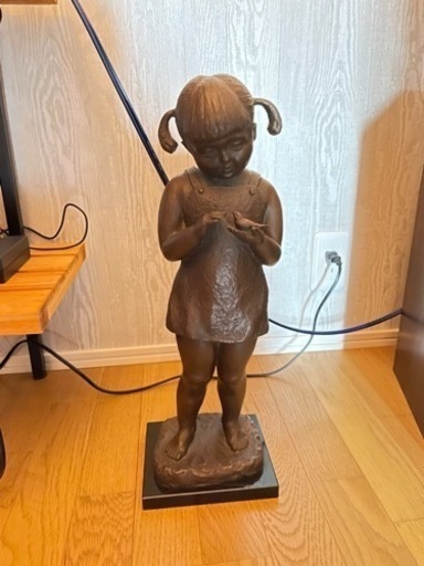 進藤武松さん作 ブロンズ像