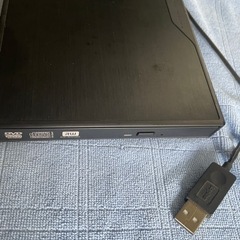 外付け USB DVD ドライブ