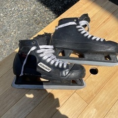 BAUER ホッケーキーパースケート