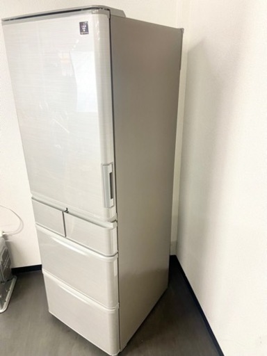 激安‼️どっちもドア(両開き) 16年製 412L SHARP 5ドア冷蔵庫SJ-PW42B-S?