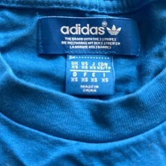 adidas Tシャツの画像