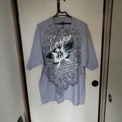 Tシャツ女性向けかな？
