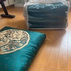 高級座布団　ほぼ未使用
