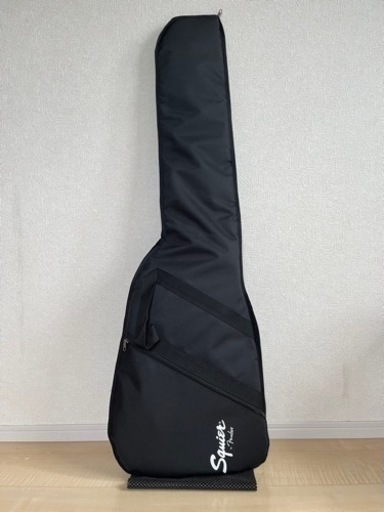 Squier by fender 6弦ベース