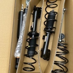 【新品】新型ハスラー純正ショックアブソーバー一式「お引き取り希望」