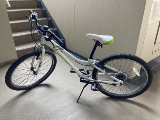 TREKのマウンテンバイク(小学生用)
