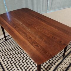 4人用ダイニングテーブル　大塚家具