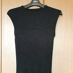 ノースリーブニット　黒　Mサイズ　INGNI 