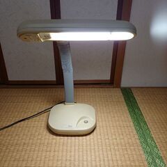 電気スタンドの画像