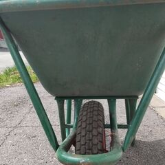 ★倉庫保管品　未使用　一輪車　ネコ★の画像