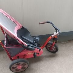 中古の三輪車（押し棒付き）をお譲りします