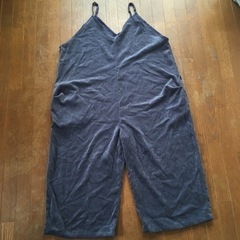 レディース　サロペット　紺色(中古品)フリーサイズ