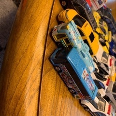 トミカ　ミニカーの画像