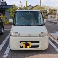 車検5年8月　タントの画像