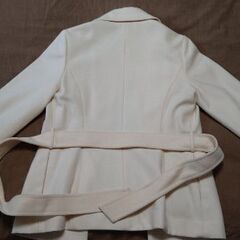 【JEAN&LOUIS】シンプル オフホワイト（白） ミドル丈　ショートコート　裏地付の画像