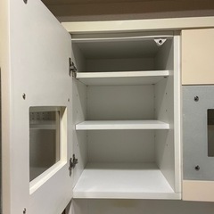 決まりました(*^^*)今週いっぱいで締め切ります(⁎ᴗ͈ˬᴗ͈⁎)キッチンボード 食器棚（お値下げ交渉受付中です）の画像
