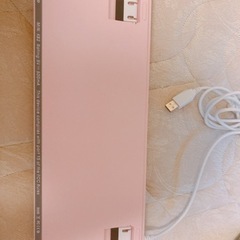 ピンク キーボードの画像