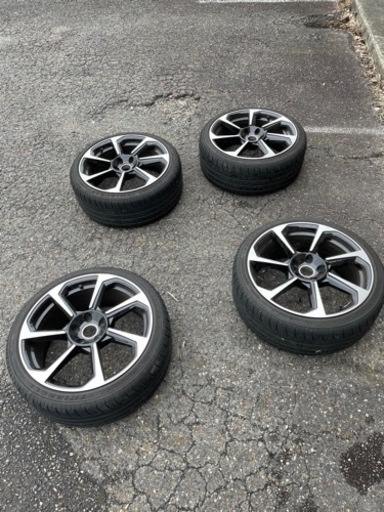 タイヤ 19インチ アウディ  TT