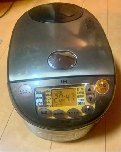 象印　炊飯器