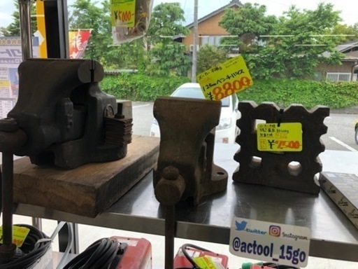 中古品　125ミリ　ベンチバイス(万力)