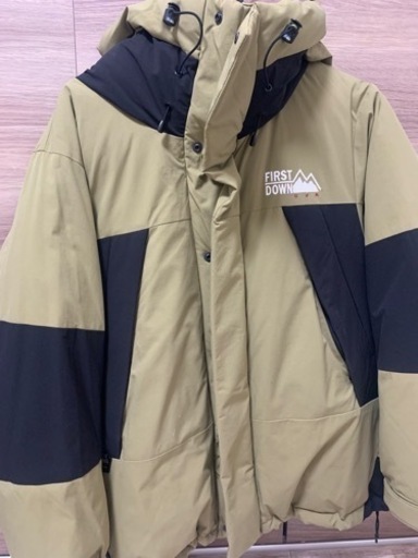 First Down ダウンジャケット