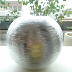 ZARA HOME フラワーベースの画像