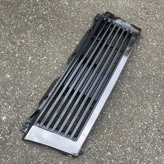 ワゴンR フロントグリル　塗装とラッピングされてます。の画像
