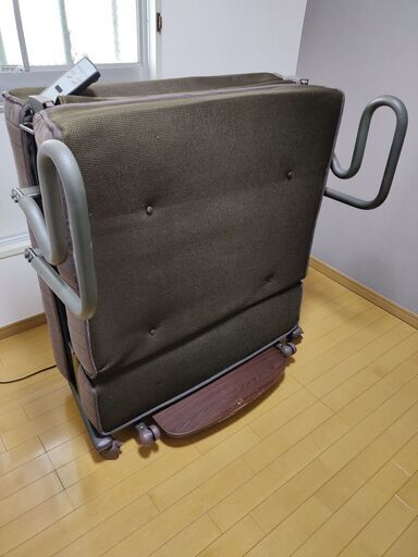 電動リクライニングベッド【引取限定】