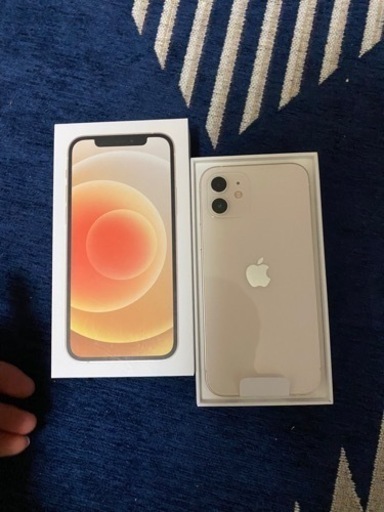 iPhone12 64GB ホワイト 本体 新品未使用 simフリー