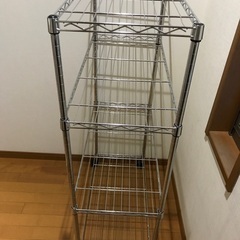 スチールラックの画像