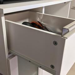 ニトリ　食器棚の画像