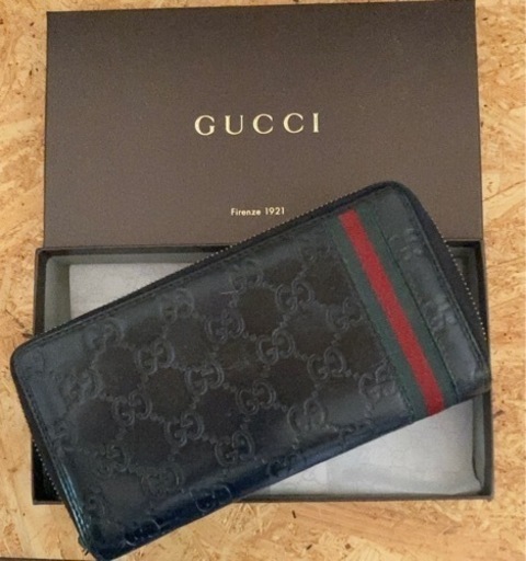 GUCCIシマGG型押しシェリーラインラウンドファスナー長財布