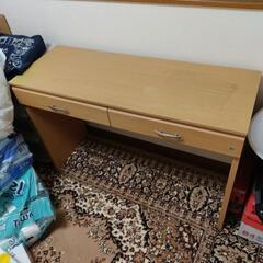 ★(取引中)机差し上げます★