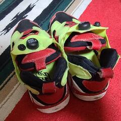Reebok インスタポンプフューリー 初期・検索ビョークの画像