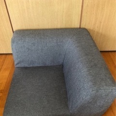 【格安】ローソファ　早い者勝ちの画像