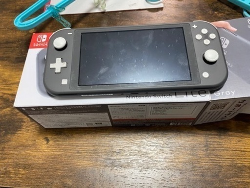 任天堂スイッチライトグレー