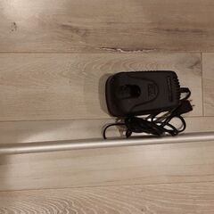 充電グラストリマー　山善