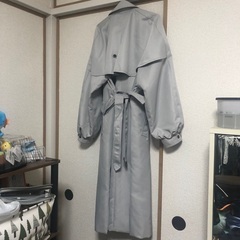 earth music and ecology トレンチコートの画像