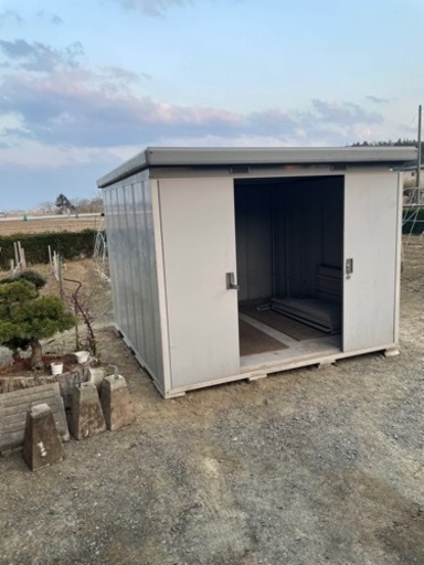 イナバ物置