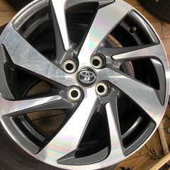 トヨタ　純正16インチ　ホイールのみ