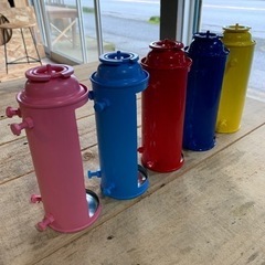 【値下げしました】リメ缶　プランターの画像